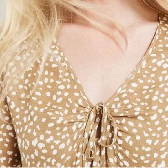 NWT Maurices Front Tie Dot Print Blouse - Picture 3 of 3